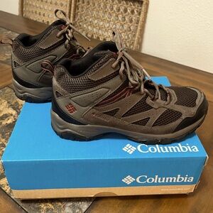 Columbia Mens Boots